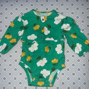 🛍 CUTE LITTLE BABIES TOP SIZE 12 MONTHS 🛍